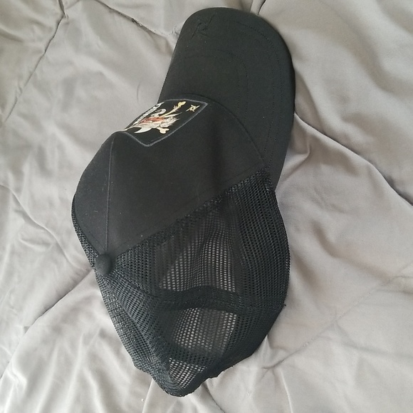 Metallica Large skull hat by bio domes headgear - Picture 4 of 6